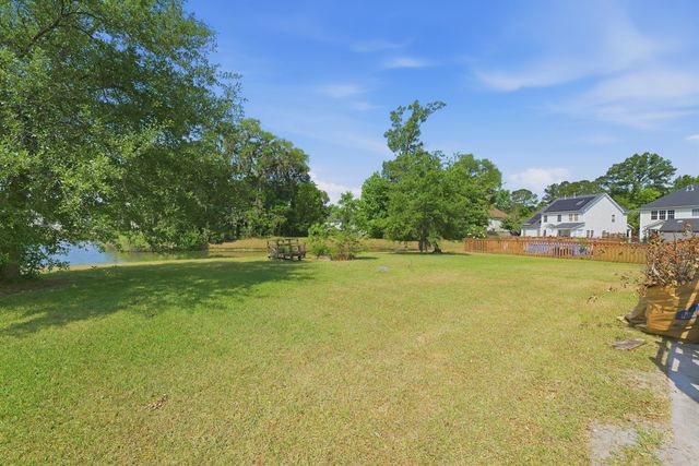 9652 Folklore Drive, Summerville, SC 29485