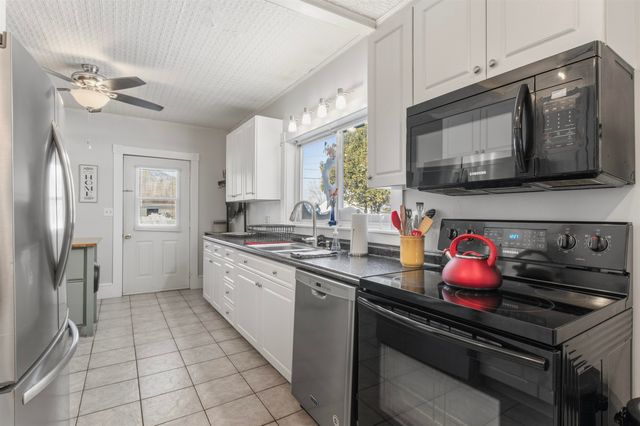 59 Colby Street, Colebrook, NH 03576