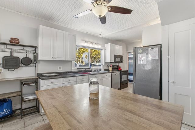 59 Colby Street, Colebrook, NH 03576