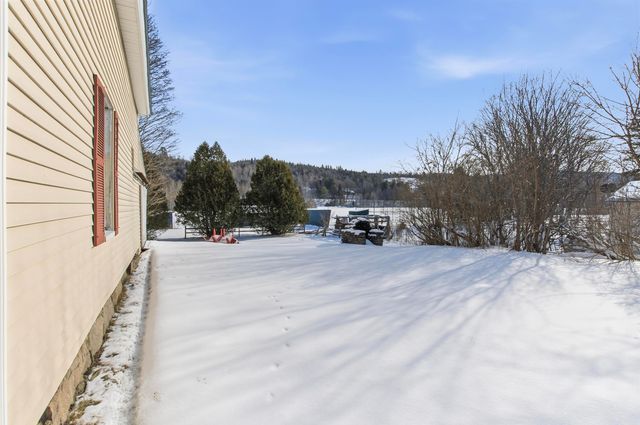 59 Colby Street, Colebrook, NH 03576