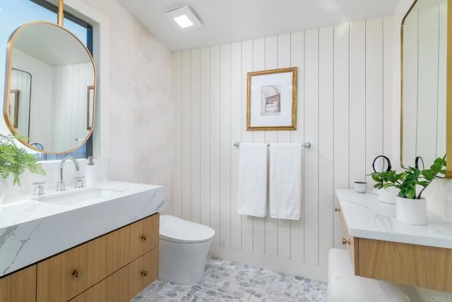 2193 Harbour Heights Rd, San Diego, CA 92109