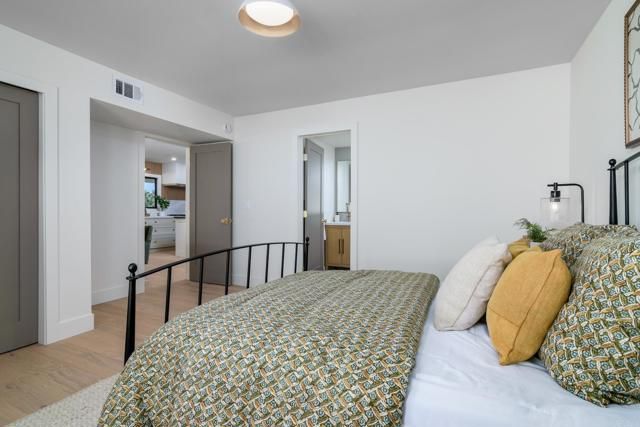 2193 Harbour Heights Rd, San Diego, CA 92109