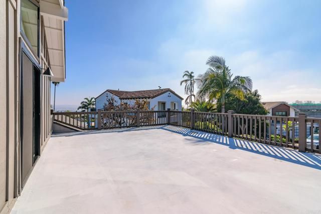 2193 Harbour Heights Rd, San Diego, CA 92109