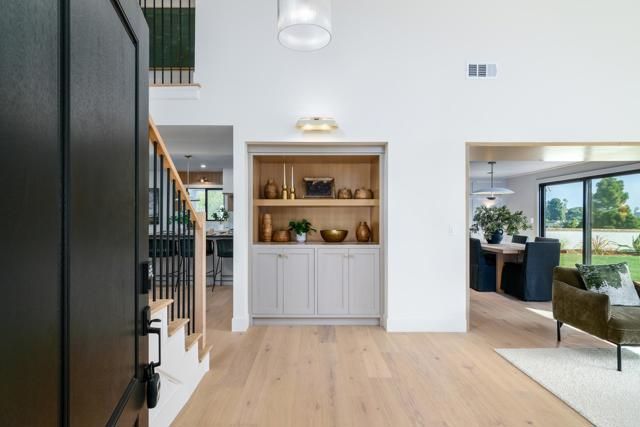 2193 Harbour Heights Rd, San Diego, CA 92109