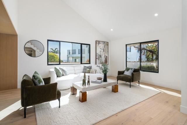 2193 Harbour Heights Rd, San Diego, CA 92109