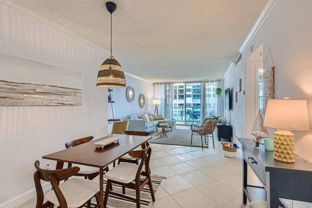 2501 S Ocean Drive 308, Hollywood, FL 33019