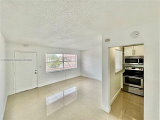 241 SE 9th Avenue 207, Pompano Beach, FL 33060