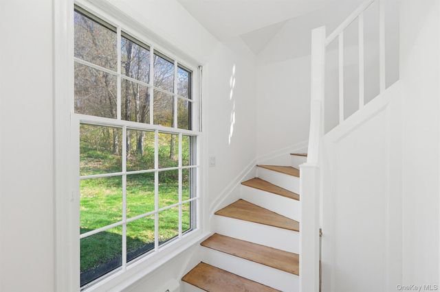 79 Brandy Lane, Wappingers Falls, NY 12590