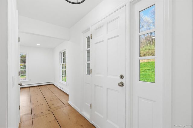 79 Brandy Lane, Wappingers Falls, NY 12590