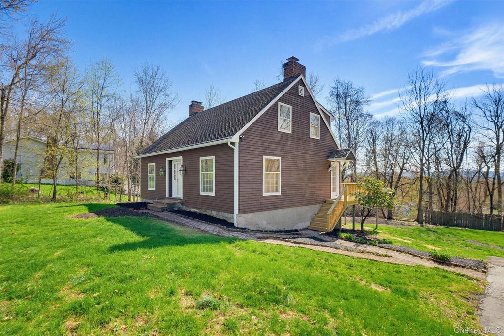 79 Brandy Lane, Wappingers Falls, NY 12590