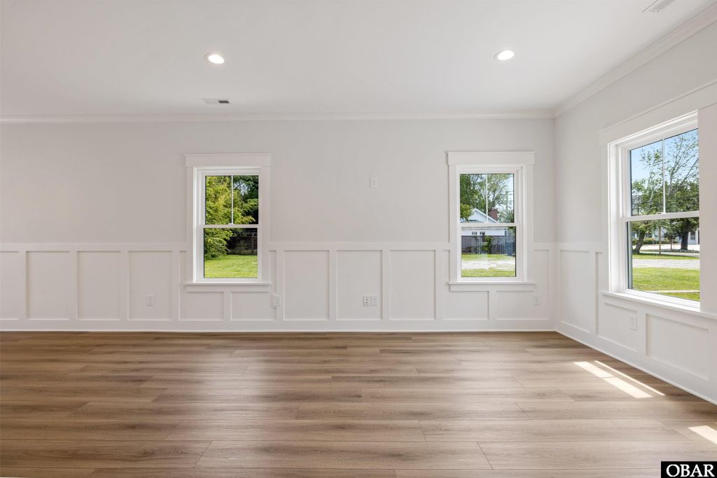 Image 13 of property listing at 517 Ananias Dare Street Unit 4, Manteo, NC 27954