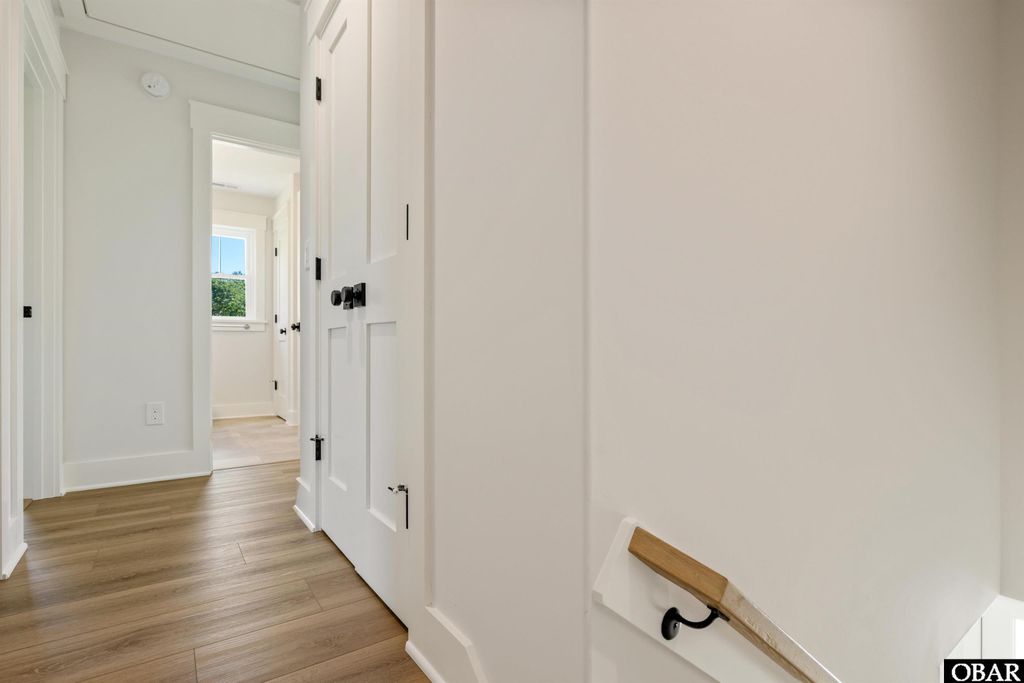 Image 27 of property listing at 517 Ananias Dare Street Unit 4, Manteo, NC 27954