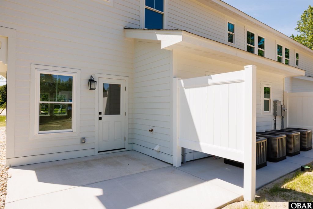 Image 44 of property listing at 517 Ananias Dare Street Unit 4, Manteo, NC 27954