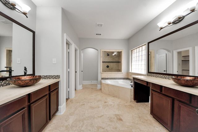 12430 Fossil Point Lane, Humble, TX 77346