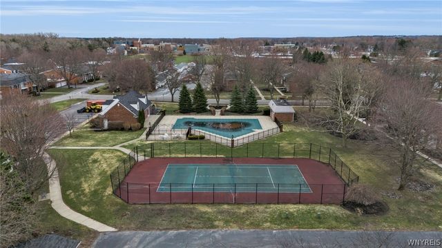 1370 Maple Road 5, Amherst, NY 14221