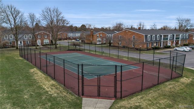 1370 Maple Road 5, Amherst, NY 14221