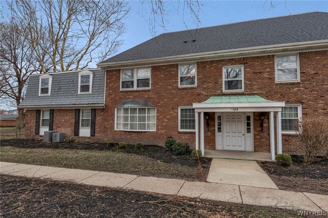 1370 Maple Road 5, Amherst, NY 14221