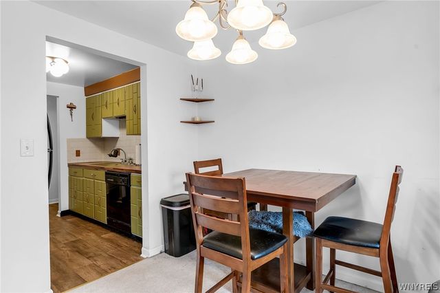 1370 Maple Road 5, Amherst, NY 14221