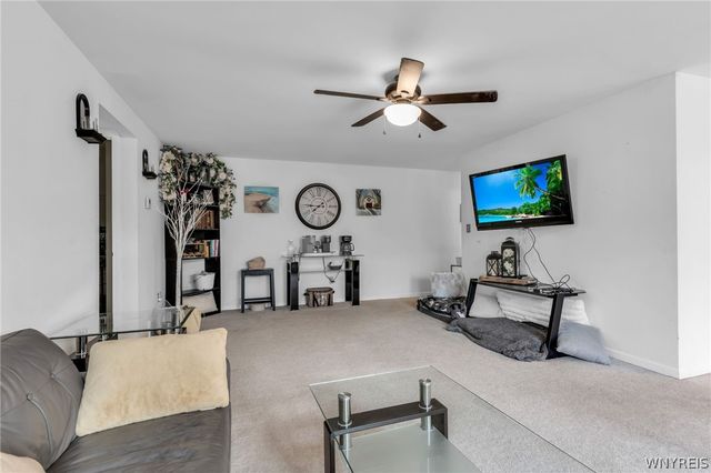 1370 Maple Road 5, Amherst, NY 14221