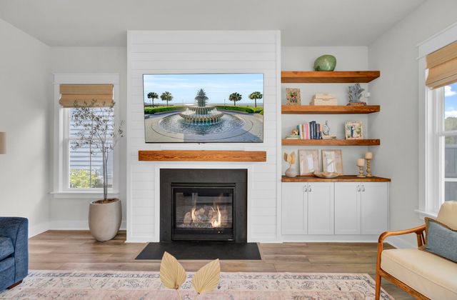 177 Helena Park Drive, Summerville, SC 29486