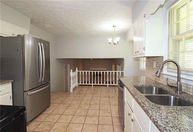 4828 Scotland Drive, Stone Mountain, GA 30088