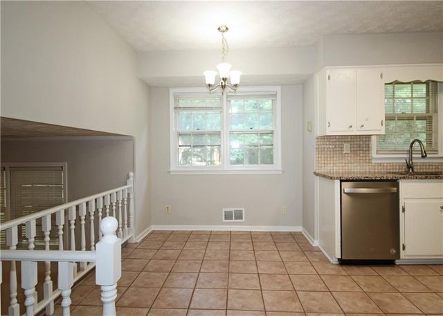4828 Scotland Drive, Stone Mountain, GA 30088