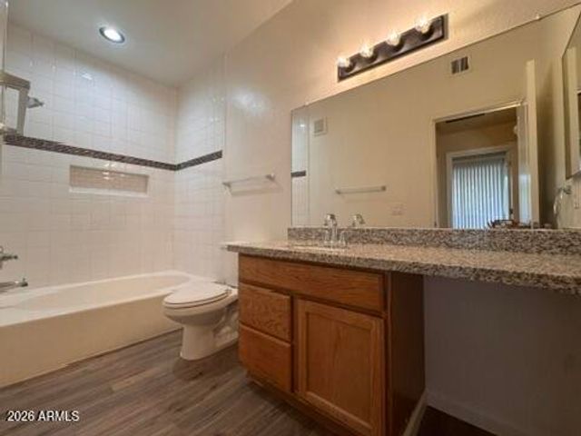 2929 W Yorkshire Drive 2110, Phoenix, AZ 85027