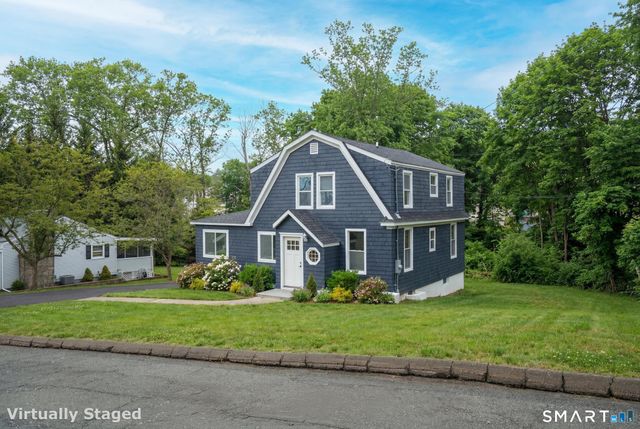 6 Juniper Ridge Drive, Danbury, CT 06811