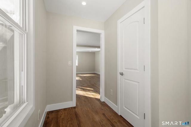 6 Juniper Ridge Drive, Danbury, CT 06811