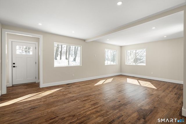 6 Juniper Ridge Drive, Danbury, CT 06811