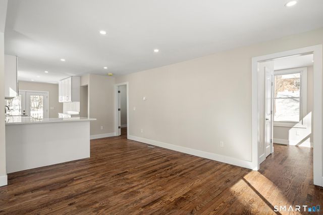 6 Juniper Ridge Drive, Danbury, CT 06811