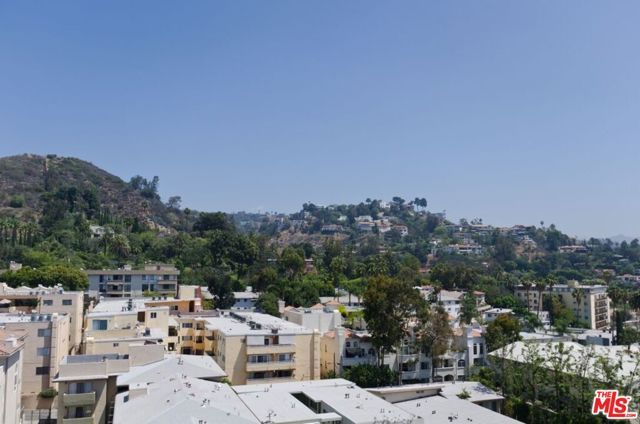 7250 Franklin Avenue 901, Los Angeles, CA 90046