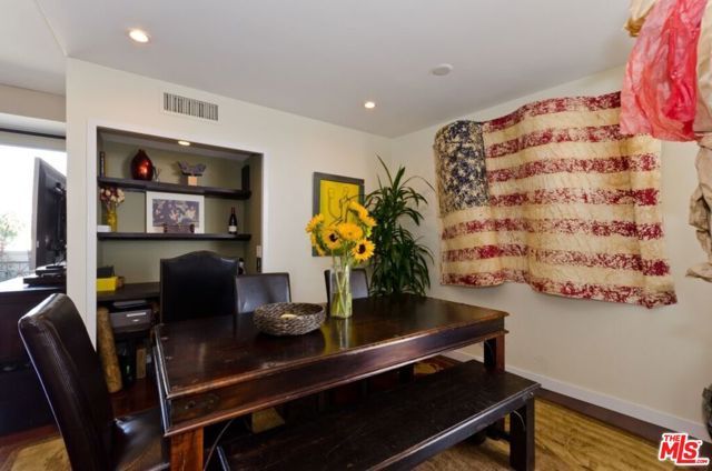 7250 Franklin Avenue 901, Los Angeles, CA 90046