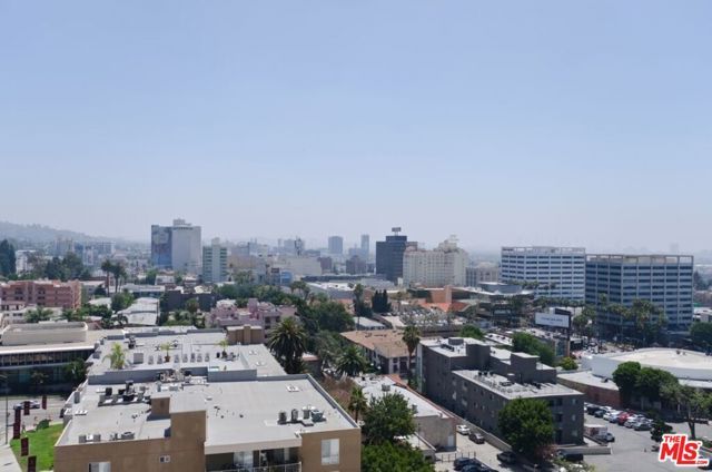 7250 Franklin Avenue 901, Los Angeles, CA 90046