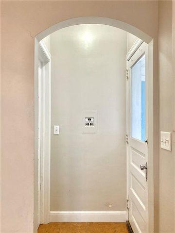 406 S 6th Street, Burlington, KS 66839