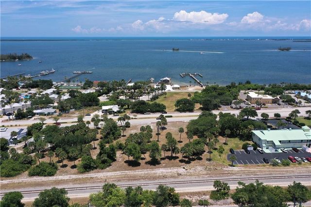 1531 Us Highway 1 Highway, Sebastian, FL 32958