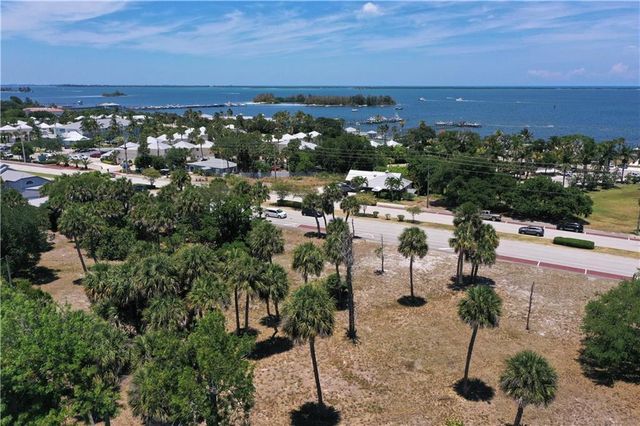 1531 Us Highway 1 Highway, Sebastian, FL 32958