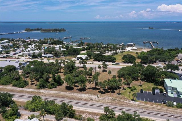 1531 Us Highway 1 Highway, Sebastian, FL 32958