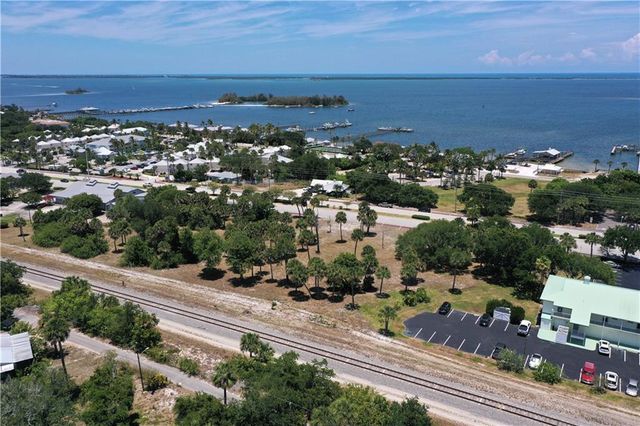 1531 Us Highway 1 Highway, Sebastian, FL 32958