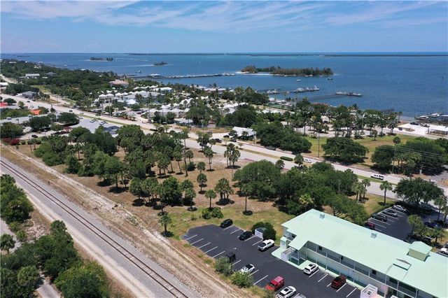 1531 Us Highway 1 Highway, Sebastian, FL 32958