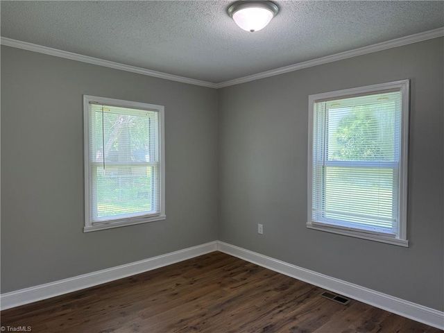 1805 Maryland Avenue, Eden, NC 27288