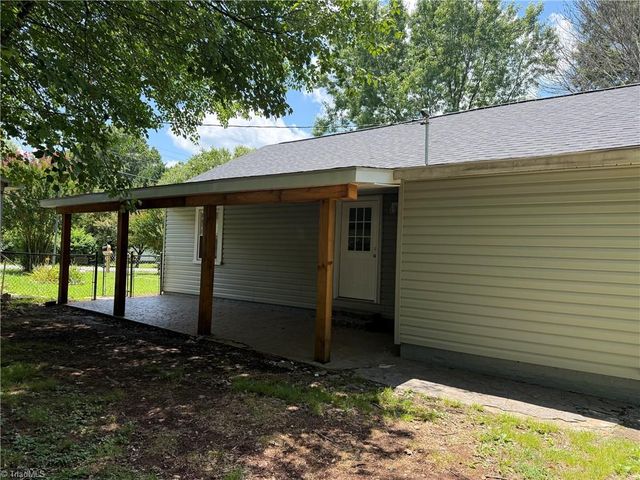 1805 Maryland Avenue, Eden, NC 27288
