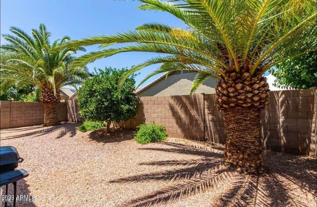 15842 W CARMEN Drive, Surprise, AZ 85374