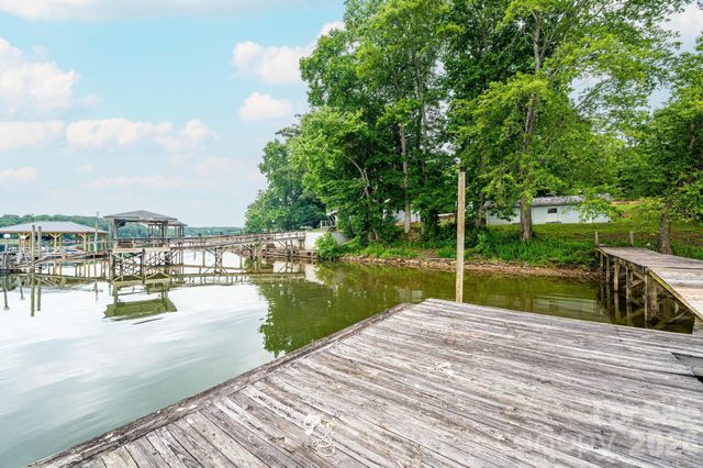 4566 Windward Lane, Catawba, NC 28609
