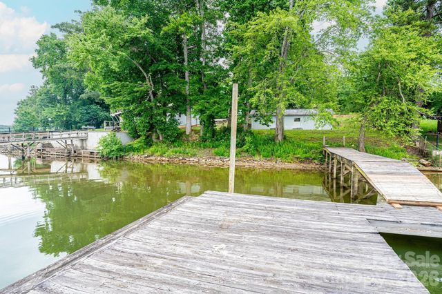 4566 Windward Lane, Catawba, NC 28609