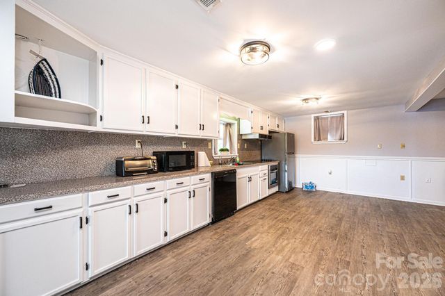4566 Windward Lane, Catawba, NC 28609