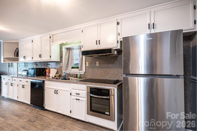 4566 Windward Lane, Catawba, NC 28609