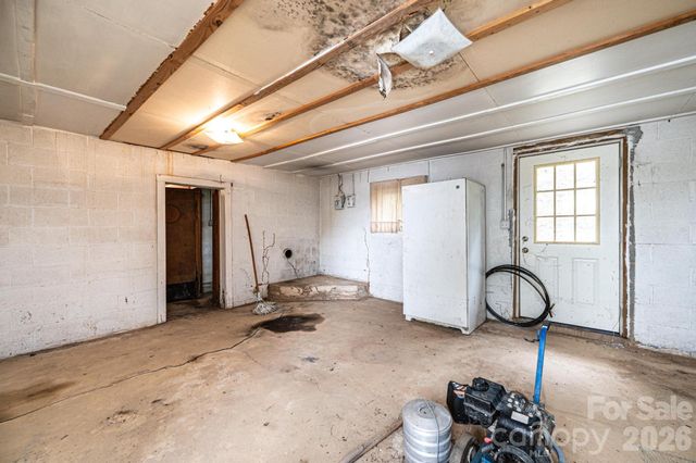 4566 Windward Lane, Catawba, NC 28609