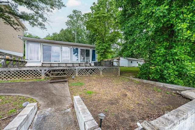 4566 Windward Lane, Catawba, NC 28609