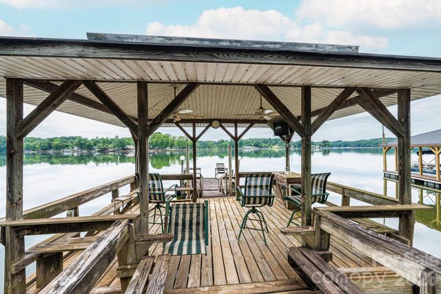 4566 Windward Lane, Catawba, NC 28609